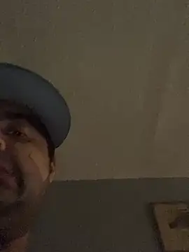 Miguel16i online show from December 8, 2024, 3:40 am