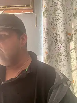 Miguel16i online show from January 24, 2025, 7:07 pm