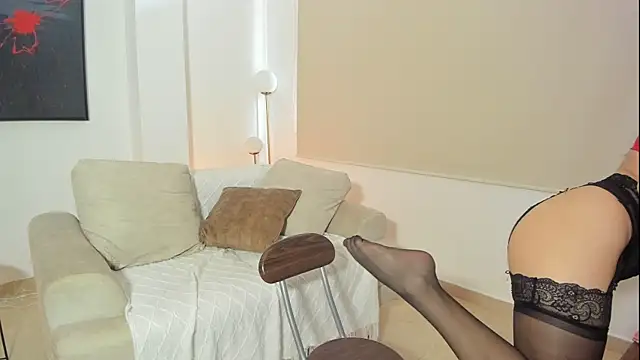 Snapshot of ina__nnaa chatting on March 21, 2025, 8:50 pm ina nnaa online show from March 21, 2025, 8:50 pm