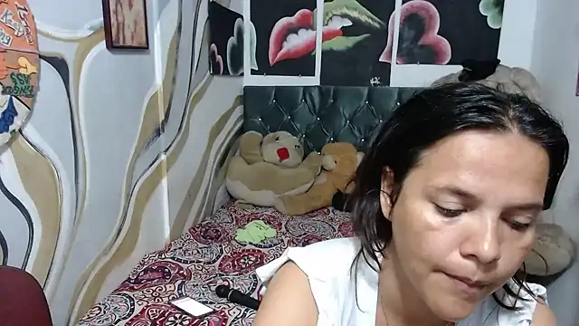 manzanahot9 online show from March 21, 2026, 6:12 pm