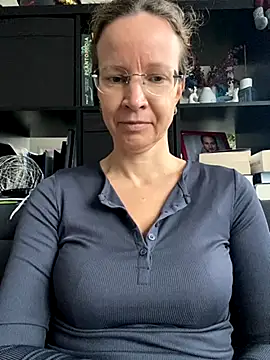 Snapshot of AnnikaRose chatting on October 24, 2025, 7:07 am AnnikaRose online show from October 24, 2025, 7:07 am