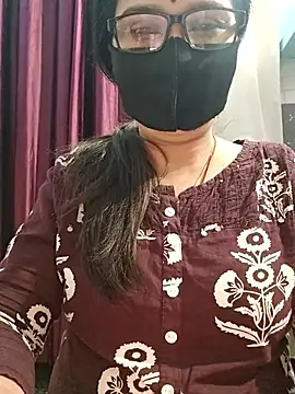 Snapshot of Aishwaryaa_69 chatting on January 13, 2026, 12:09 pm Aishwaryaa 69 online show from January 13, 2026, 12:09 pm