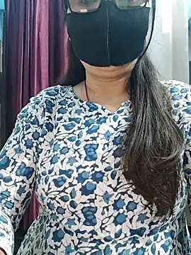 Snapshot of Aishwaryaa_69 chatting on February 14, 2026, 10:04 am Aishwaryaa 69 online show from February 14, 2026, 10:04 am