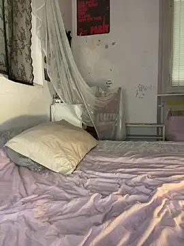 giuli zerozero online show from April 20, 2026, 4:08 pm