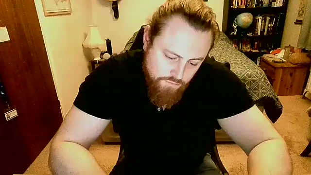 Snapshot of Hairy_Guy30 chatting on January 29, 2025, 12:12 am Hairy Guy30 online show from January 29, 2025, 12:12 am