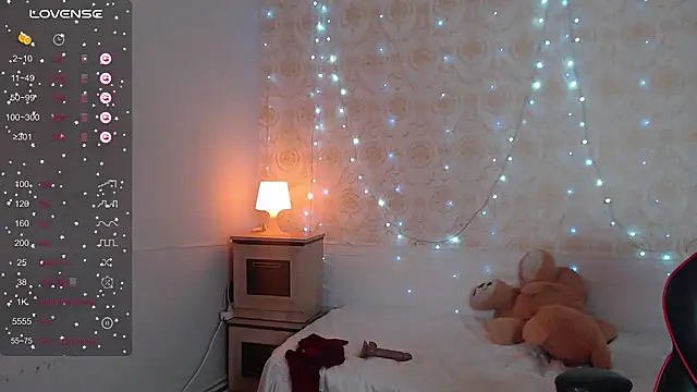 Snapshot of Alice_here chatting on January 31, 2025, 11:13 pm Alice here online show from January 31, 2025, 11:13 pm