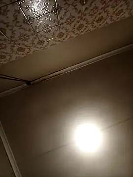 mloghyfsa online show from December 18, 2025, 5:34 am