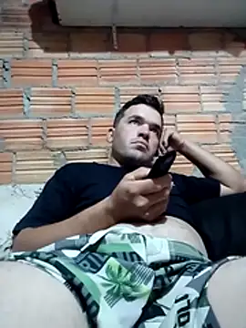 Snapshot of Cristianogaucho37 chatting on August 4, 2026, 10:53 am Cristianogaucho37 online show from August 4, 2026, 10:53 am