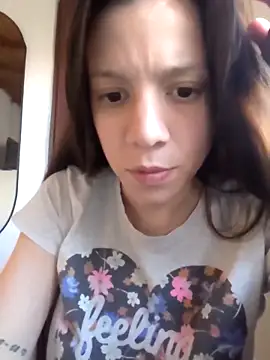 Snapshot of martinasool chatting on October 25, 2025, 9:37 pm martinasool online show from October 25, 2025, 9:37 pm