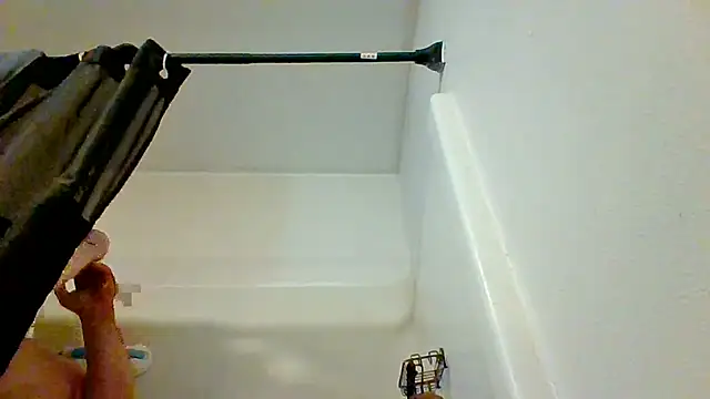 Mic Oxinner online show from October 26, 2025, 12:27 pm