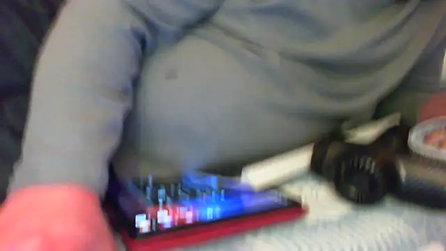 Mic Oxinner online show from October 20, 2025, 7:14 pm