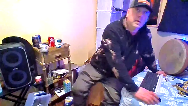 Mic Oxinner online show from March 10, 2026, 9:24 am