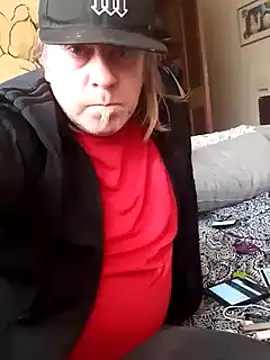 Mic Oxinner online show from February 4, 2025, 9:31 pm