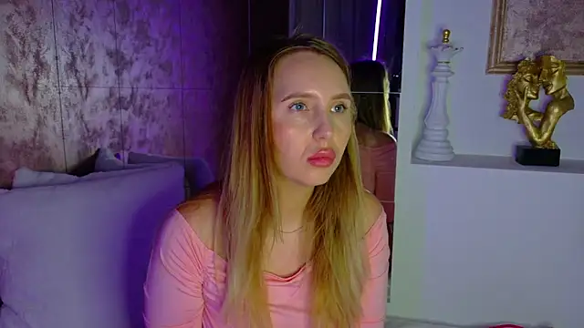 lexy a online show from December 4, 2025, 4:55 am