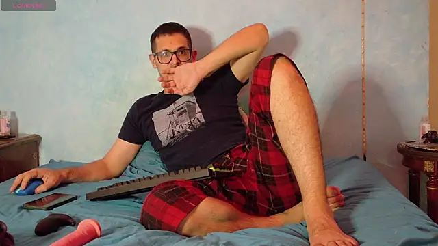 Morpheus-the-oniro online show from March 12, 2026, 10:25 pm