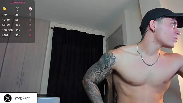  joansoto online show from March 15, 2025, 3:06 pm