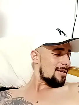 Snapshot of fire_menxxx001 chatting on December 27, 2024, 8:07 pm fire menxxx001 online show from December 27, 2024, 8:07 pm