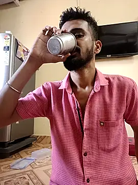 Snapshot of saggy1218 chatting on November 7, 2025, 3:55 am saggy1218 online show from November 7, 2025, 3:55 am