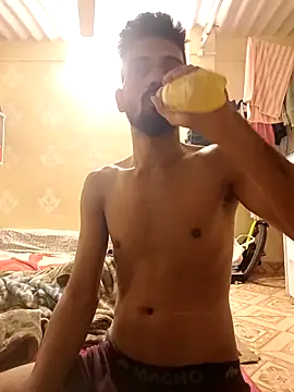 saggy1218 online show from November 2, 2025, 9:20 pm