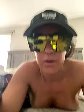 Snapshot of mrs__unknown chatting on September 14, 2025, 6:08 pm mrs unknown online show from September 14, 2025, 6:08 pm