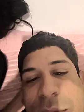 Snapshot of edinsojose chatting on October 29, 2025, 5:39 am edinsojose online show from October 29, 2025, 5:39 am