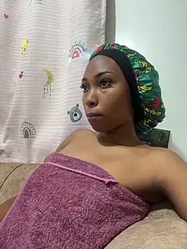 Snapshot of NASTY_BOBO chatting on October 28, 2025, 9:30 am NASTY BOBO online show from October 28, 2025, 9:30 am