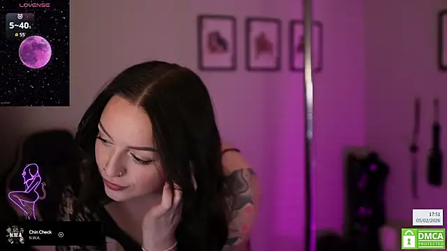 Snapshot of Billiexxox chatting on February 5, 2026, 5:53 pm Billiexxox online show from February 5, 2026, 5:53 pm