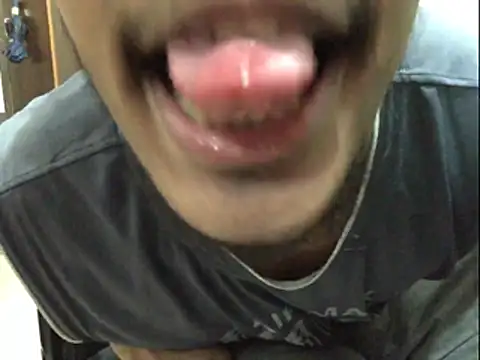 Zeuhorny online show from November 30, 2025, 6:52 pm