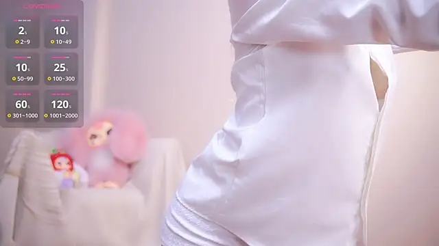 Snapshot of Miuzxc chatting on February 21, 2025, 5:31 pm Miuzxc online show from February 21, 2025, 5:31 pm