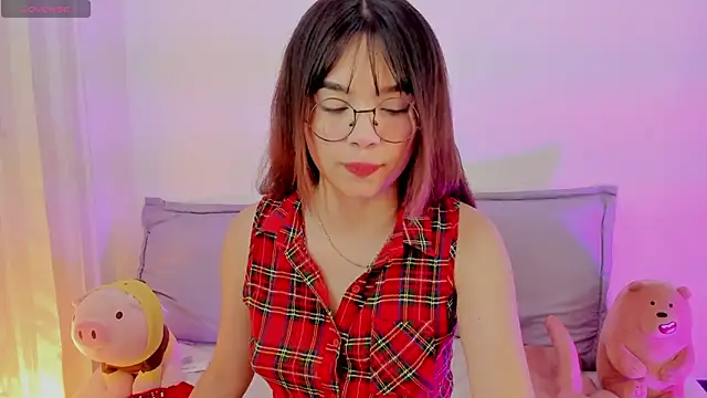 Lovely celestte online show from May 29, 2026, 1:22 am