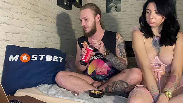 Snapshot of leesmoke chatting on January 19, 2025, 1:22 pm leesmoke online show from January 19, 2025, 1:22 pm