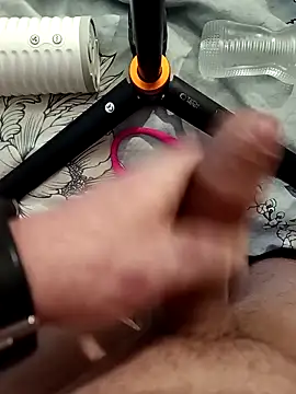 Snapshot of Horny_Lovers_97_33 chatting on February 23, 2026, 8:31 pm Horny Lovers 97 33 online show from February 23, 2026, 8:31 pm