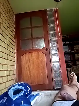 Snapshot of jhoel2024 chatting on December 16, 2025, 11:58 am jhoel2024 online show from December 16, 2025, 11:58 am