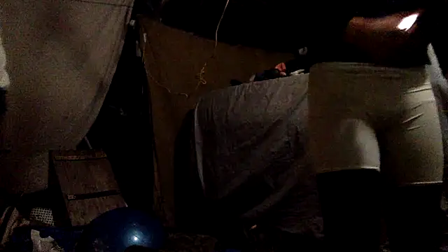 Snapshot of TheOnlyTwinTowers chatting on December 16, 2024, 8:09 am TheOnlyTwinTowers online show from December 16, 2024, 8:09 am