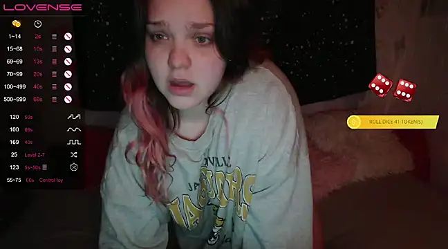 Snapshot of darling_tony chatting on January 15, 2025, 1:45 am darling tony online show from January 15, 2025, 1:45 am