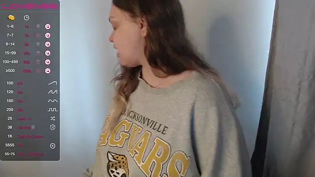 Snapshot of darling_tony chatting on September 23, 2025, 1:29 pm darling tony online show from September 23, 2025, 1:29 pm