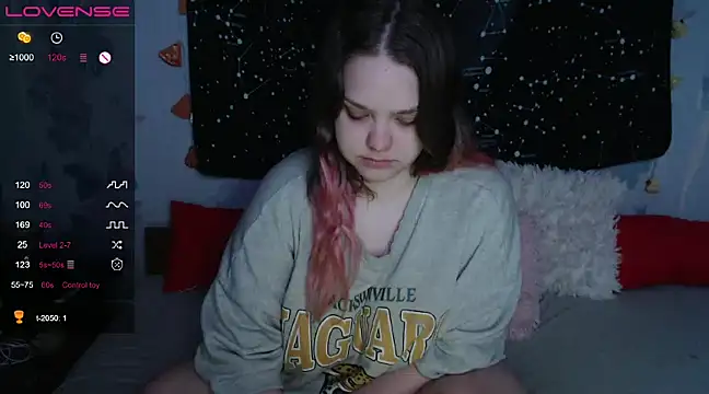 Snapshot of darling_tony chatting on January 31, 2025, 4:27 pm darling tony online show from January 31, 2025, 4:27 pm