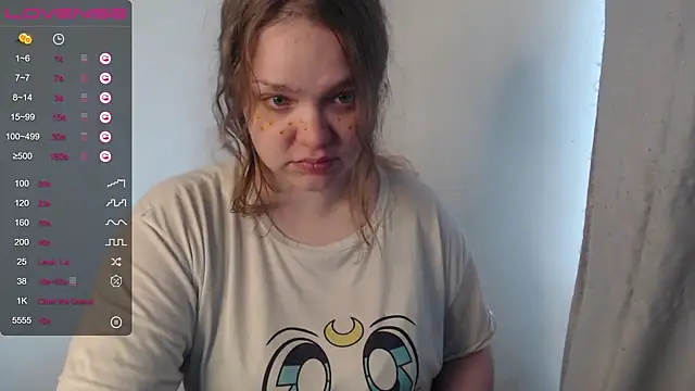 Snapshot of darling_tony chatting on September 19, 2025, 12:09 pm darling tony online show from September 19, 2025, 12:09 pm