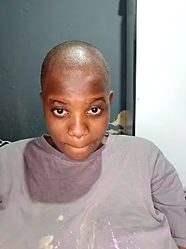 Snapshot of Bigchoccojugsxx chatting on February 21, 2026, 10:12 pm Bigchoccojugsxx online show from February 21, 2026, 10:12 pm