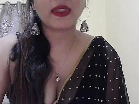 Snapshot of Model-Tanya chatting on March 22, 2026, 3:46 pm Model-Tanya online show from March 22, 2026, 3:46 pm