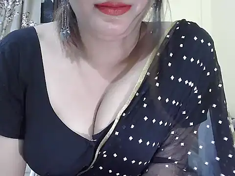 Snapshot of Model-Tanya chatting on March 29, 2026, 9:05 pm Model-Tanya online show from March 29, 2026, 9:05 pm