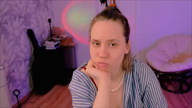 Malinax online show from March 12, 2026, 7:23 am