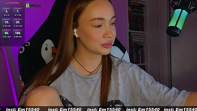 Emili1- online show from December 5, 2024, 2:28 pm