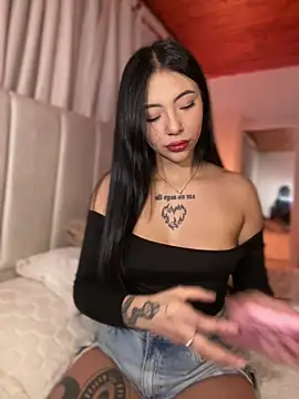 eva elifee online show from November 29, 2025, 2:55 am