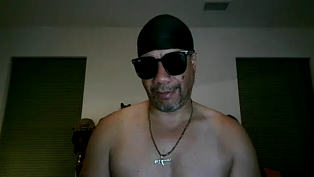 pimpdaddy4ever online show from March 25, 2026, 5:29 am
