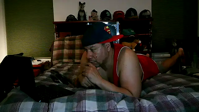 Snapshot of pimpdaddy4ever chatting on March 21, 2025, 2:39 am pimpdaddy4ever online show from March 21, 2025, 2:39 am