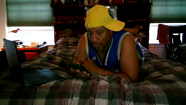 Snapshot of pimpdaddy4ever chatting on November 28, 2025, 5:02 pm pimpdaddy4ever online show from November 28, 2025, 5:02 pm