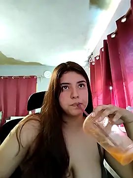 Snapshot of Carandrew chatting on December 1, 2025, 6:09 pm Carandrew online show from December 1, 2025, 6:09 pm