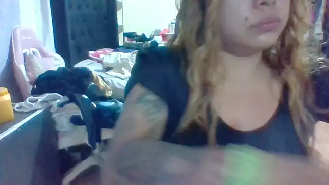 Jennxdolls online show from January 31, 2025, 3:09 am