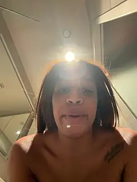 Black Dolll online show from March 27, 2026, 4:41 pm